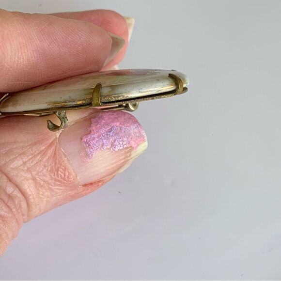 Victorian Vintage Antique Hand painted Floral Roses Oval Brooch/pin - Picture 5 of 8